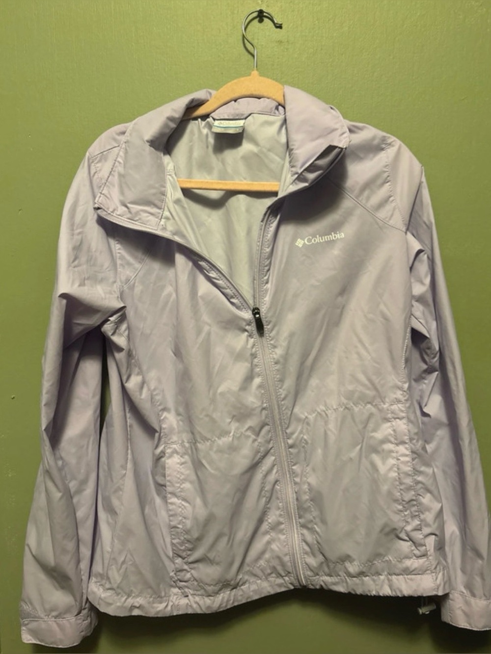 Columbia Women's Light Purple Windbreaker Jacket